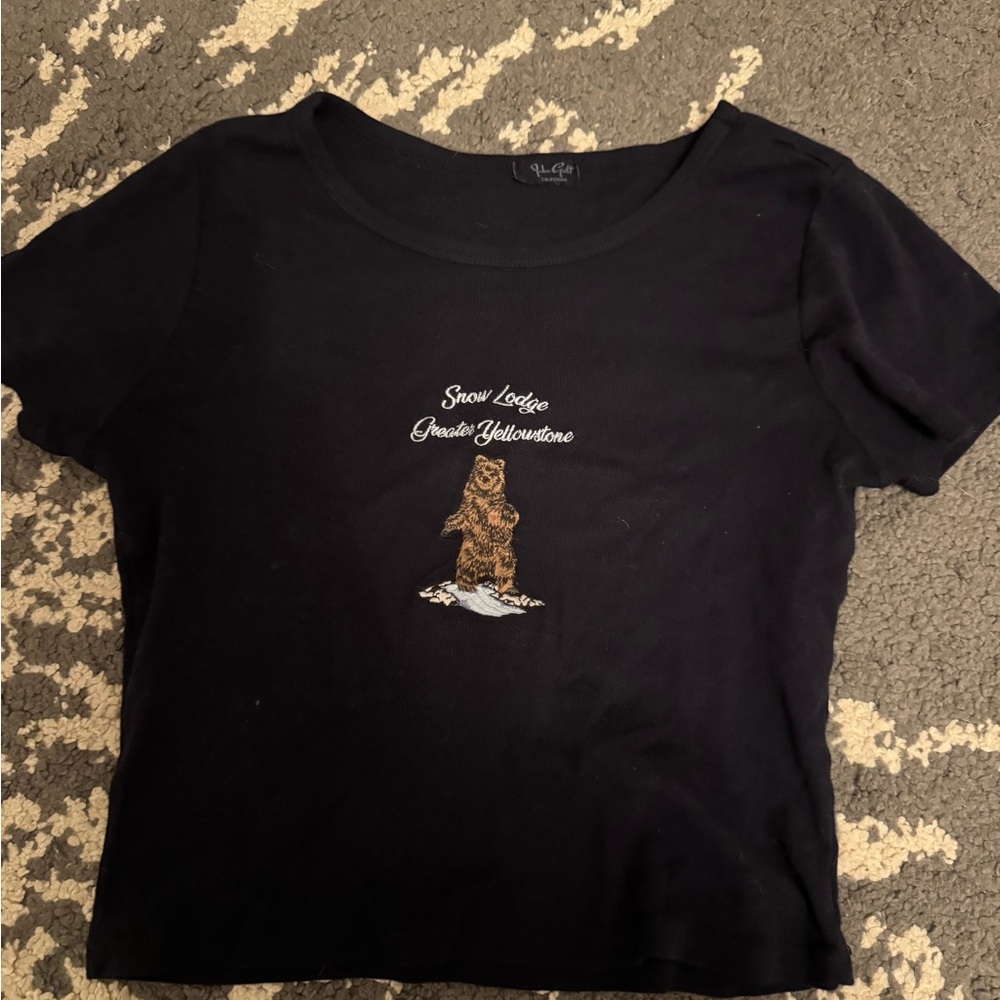 Cropped navy blue shirt